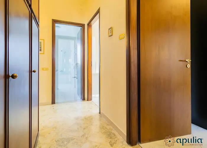 Smile House By Apulia Apartment