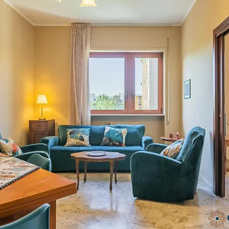 Апартаменты Smile House By Apulia